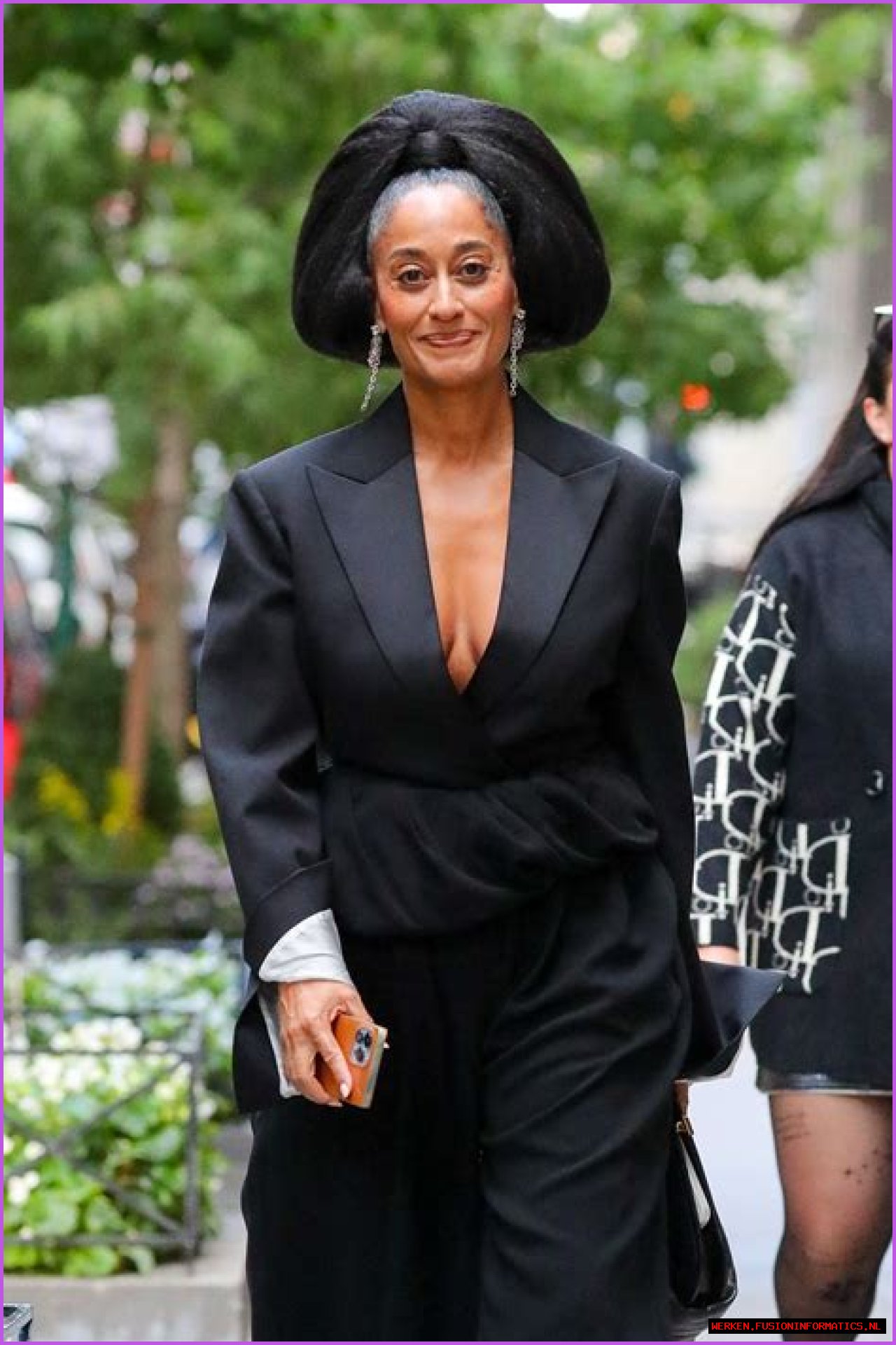 Tracee Ellis Rosss Net Worth: Unveiling The Hidden Treasure